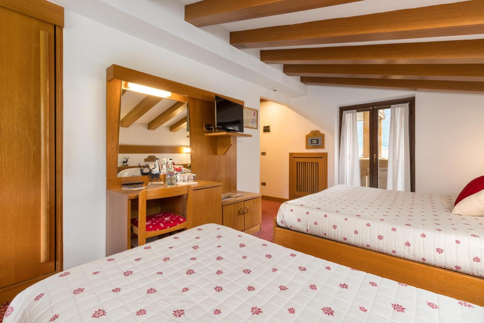 Hotel Bellavista Pinzolo Eksteriør billede